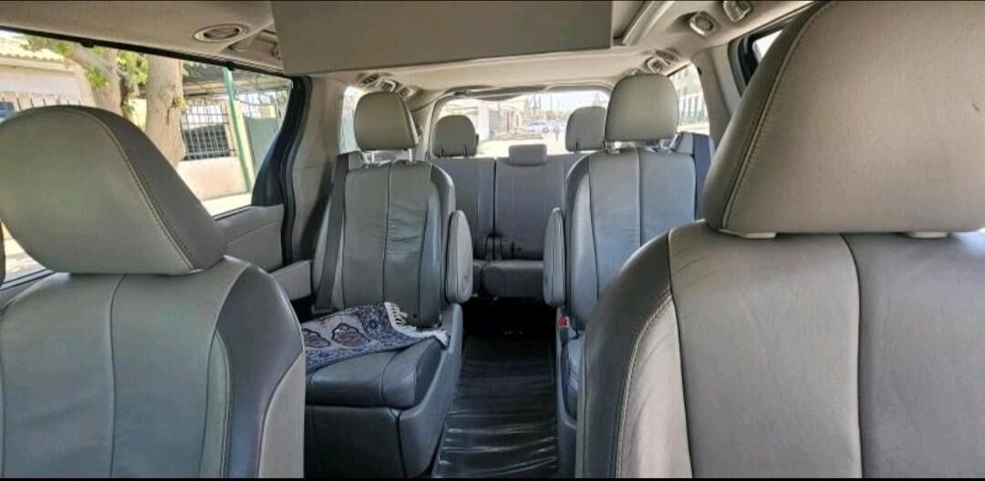 Toyota Sienna 2010 - 295 000 TMT - Aşgabat - img 7
