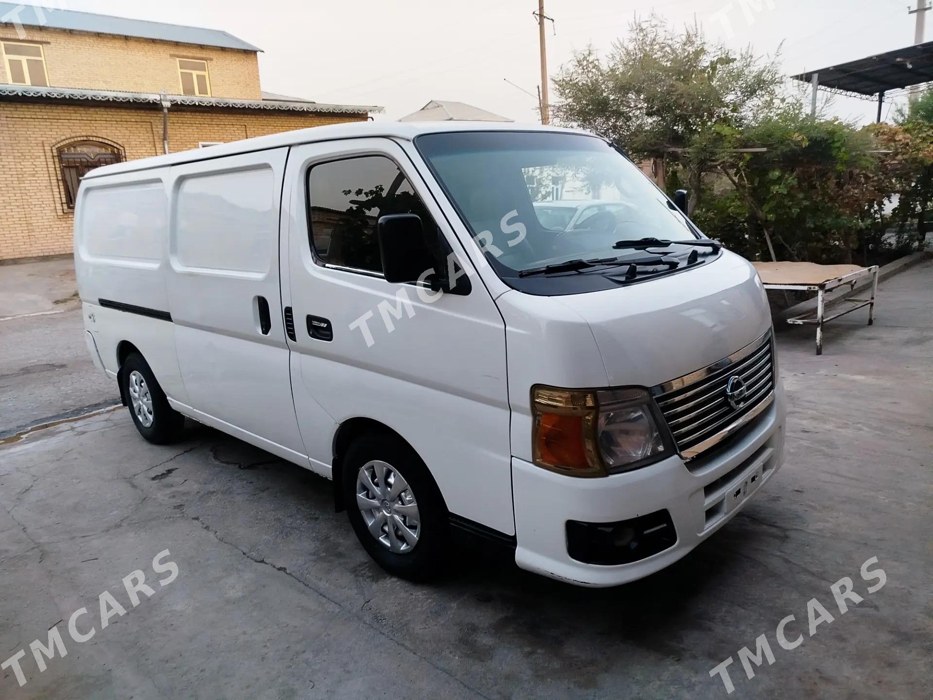 Toyota Hiace 2010 - 145 000 TMT - Türkmenabat - img 4