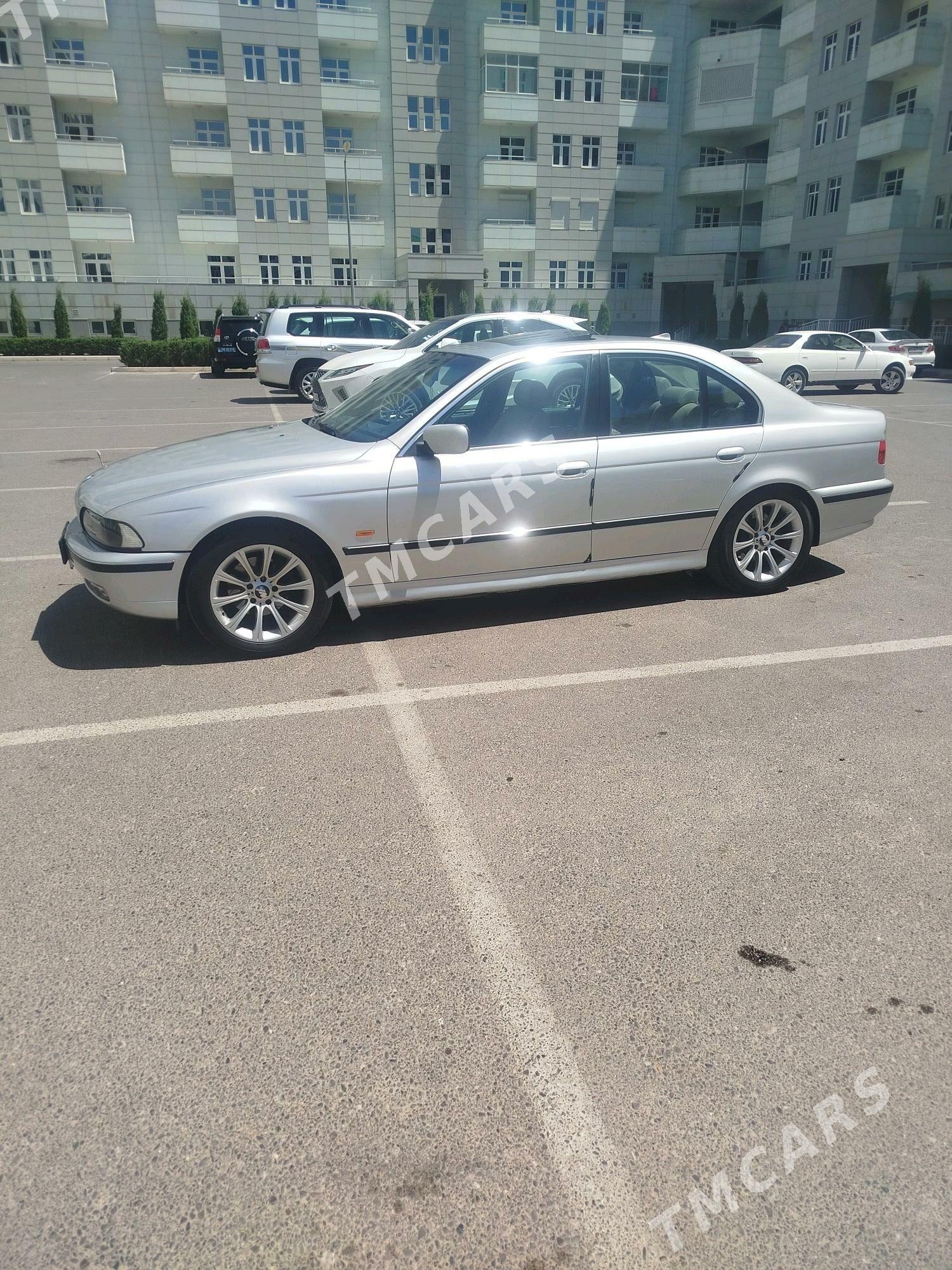 BMW E39 1999 - 120 000 TMT - Mary - img 9