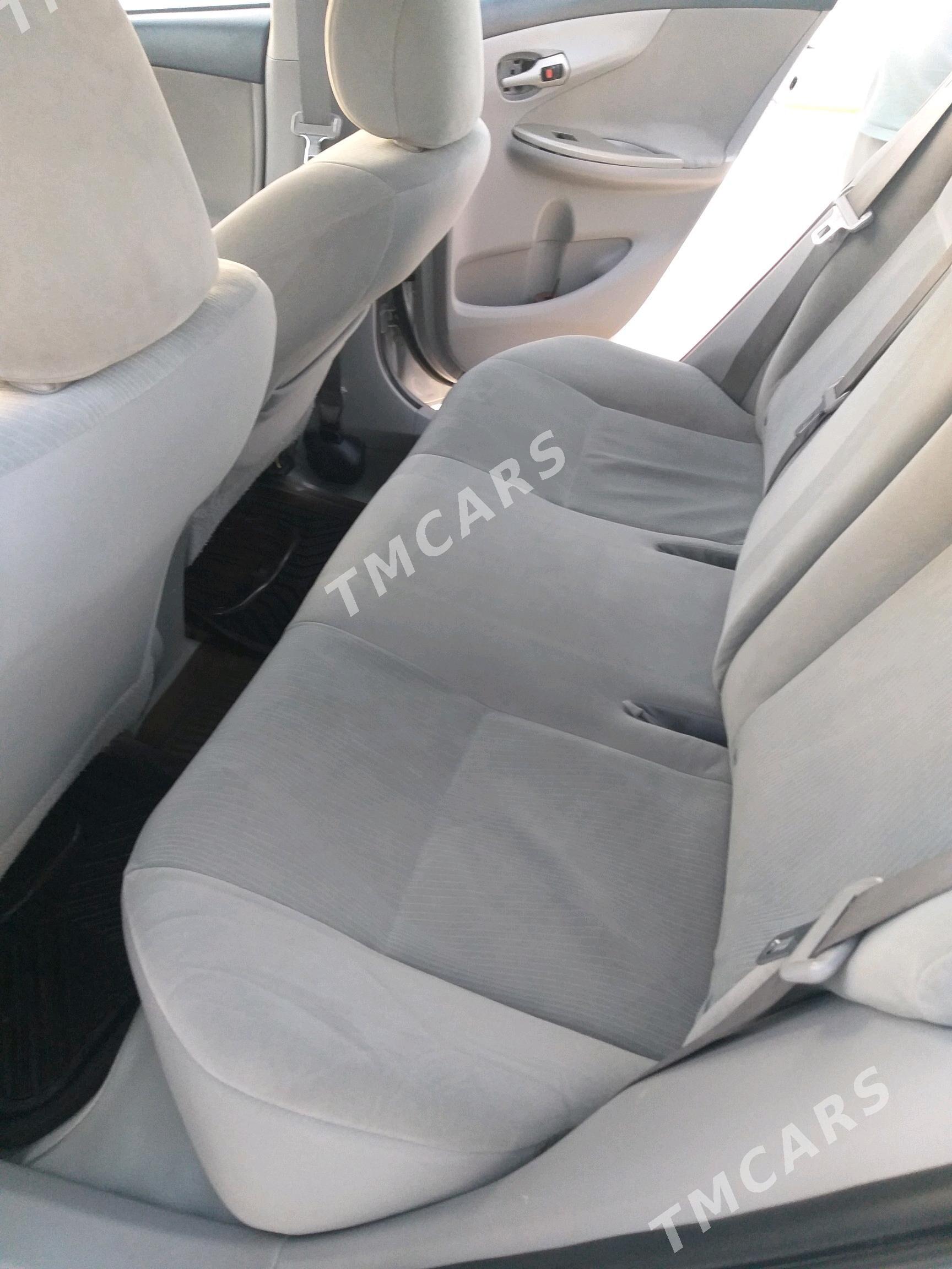 Toyota Corolla 2011 - 175 000 TMT - Aşgabat - img 9
