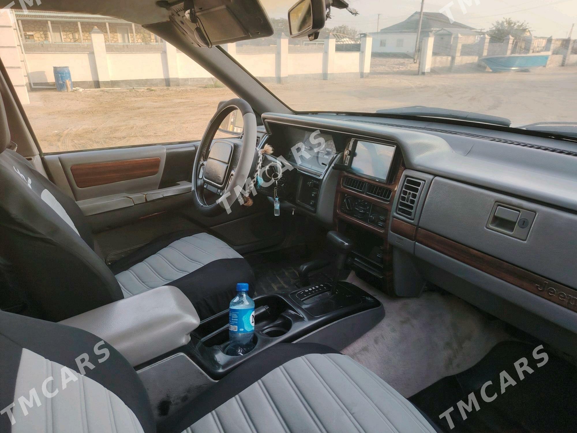 Jeep Cherokee 1994 - 60 000 TMT - Эсенгулы - img 4