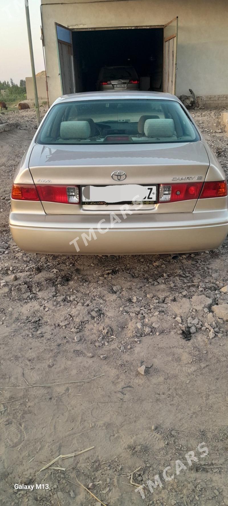 Toyota Camry 2000 - 160 000 TMT - Şabat etr. - img 3