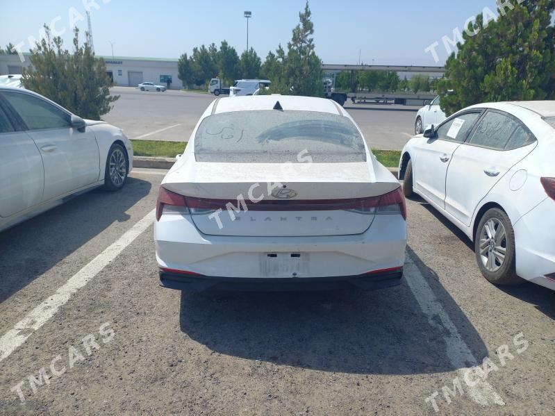 Hyundai Elantra 2021 - 210 000 TMT - Херрикгала - img 5