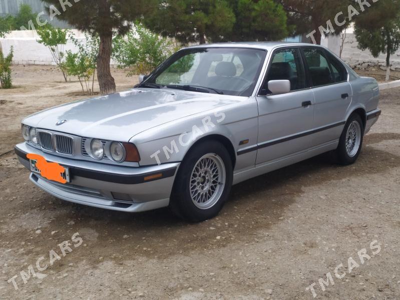BMW 525 1992 - 85 000 TMT - Балканабат - img 5
