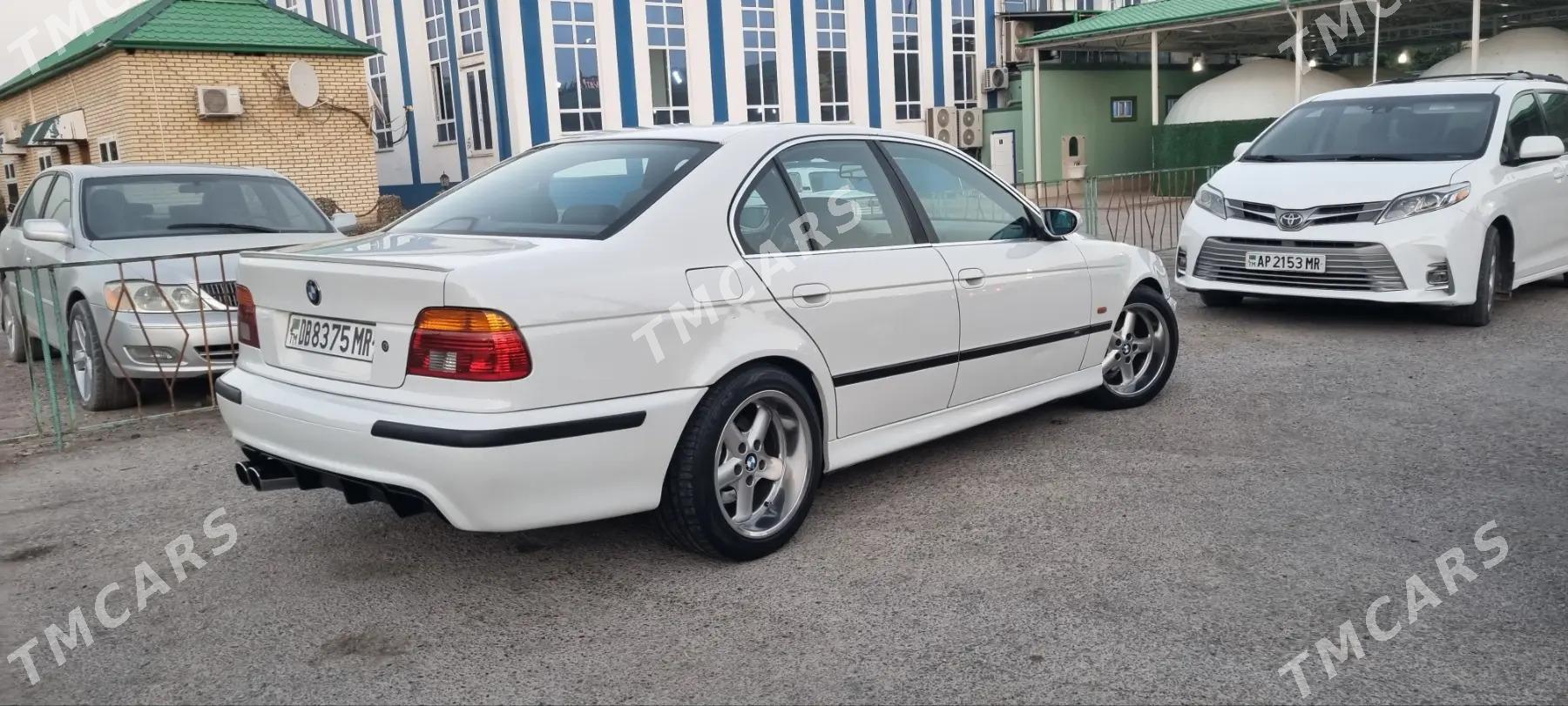 BMW E39 2001 - 150 000 TMT - Мары - img 4