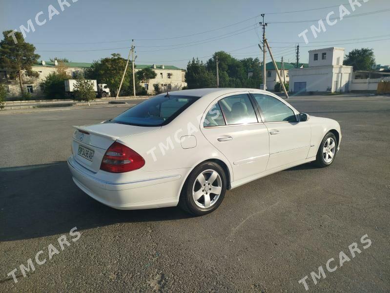 Mercedes-Benz E320 2004 - 150 000 TMT - Aşgabat - img 4