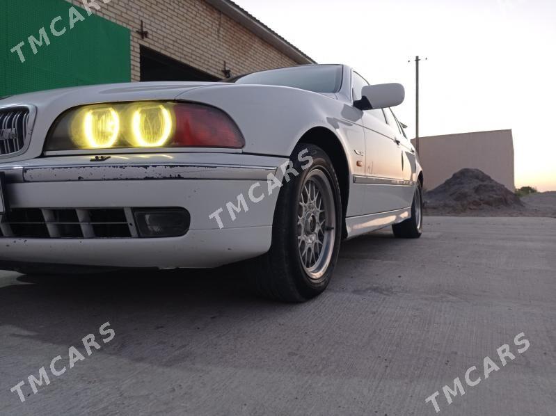 BMW E39 1998 - 95 000 TMT - Дянев - img 4