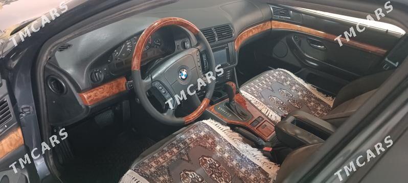 BMW E39 1998 - 95 000 TMT - Türkmenbaşy - img 2
