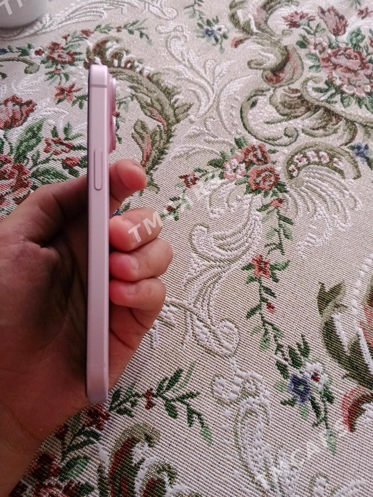 iphone 15 - Ýolöten - img 3