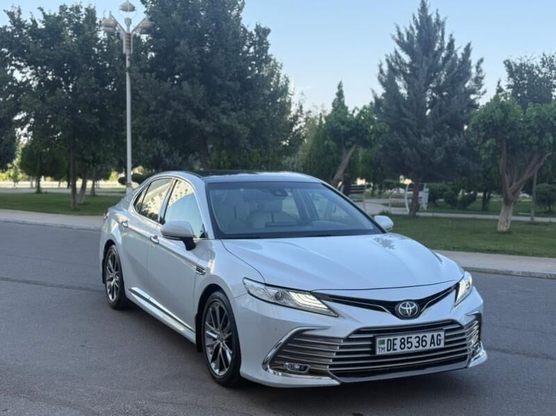 Toyota Camry 2023 - 497 000 TMT - Aşgabat - img 9