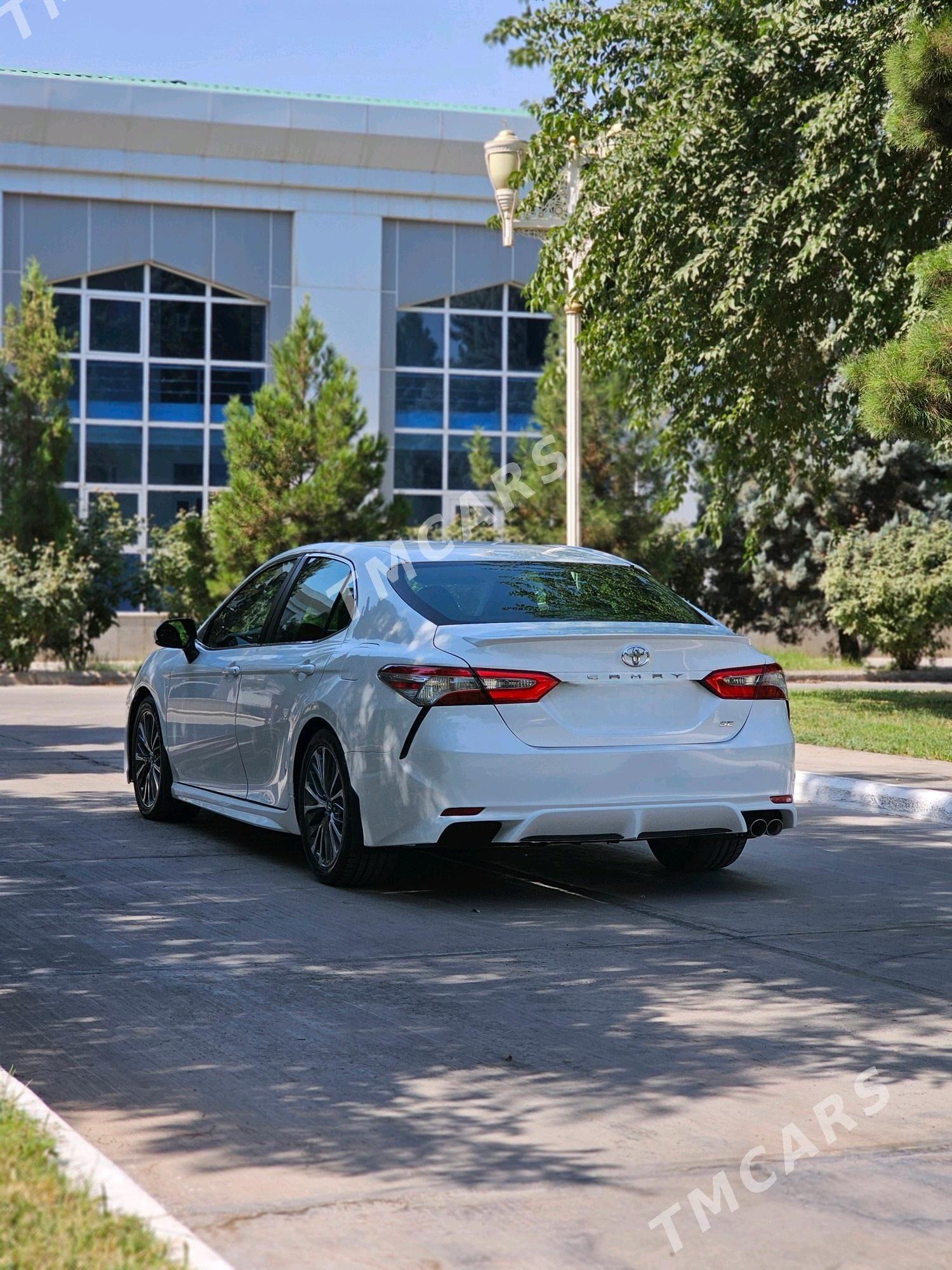 Toyota Camry 2018 - 290 000 TMT - Мары - img 5
