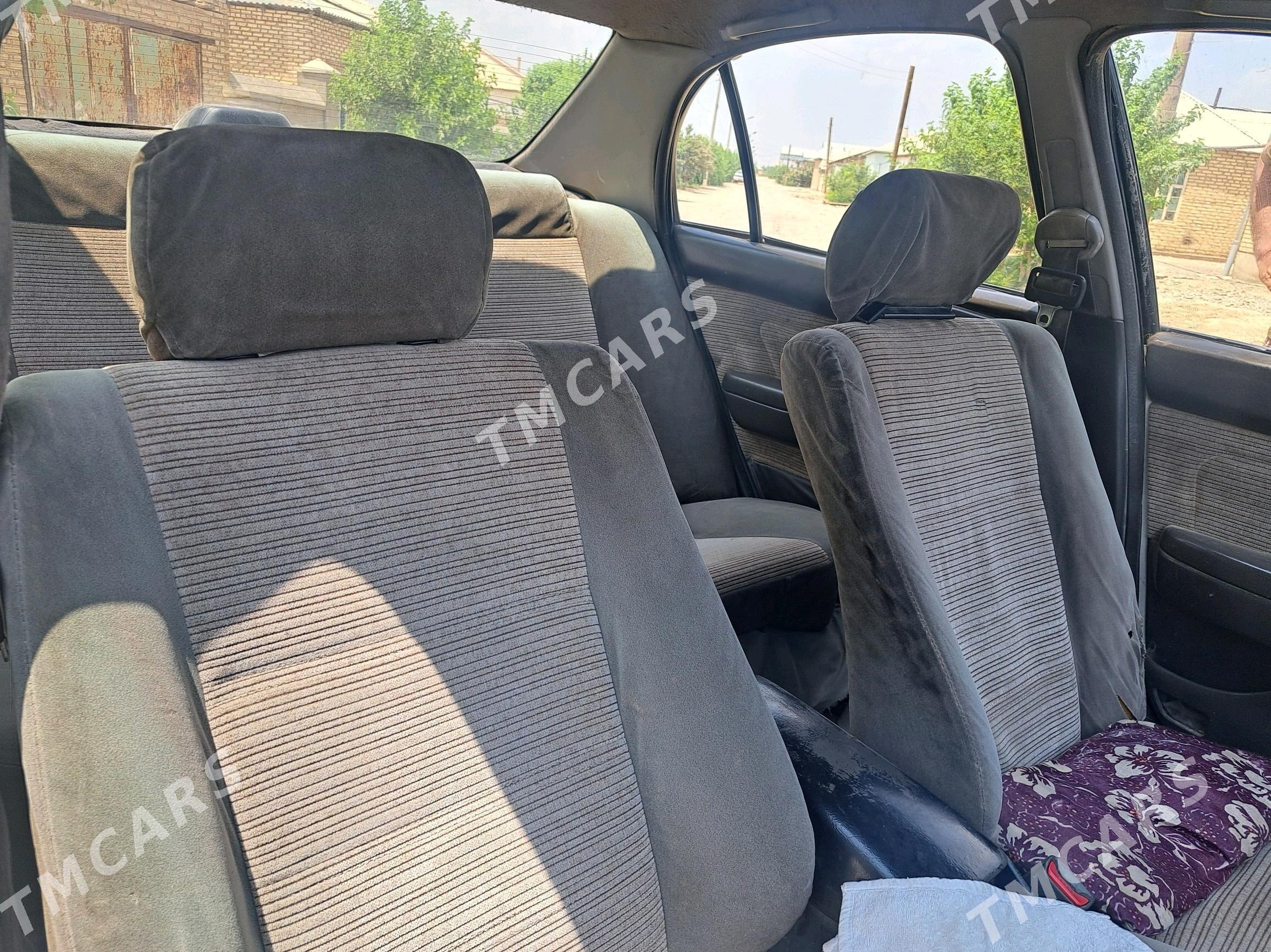Toyota Corona 1993 - 40 000 TMT - Wekilbazar - img 3