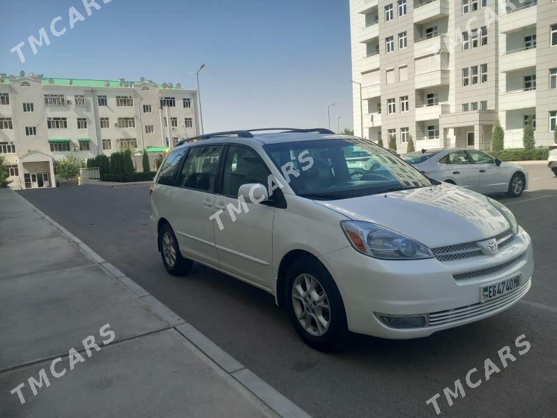 Toyota Sienna 2004 - 260 000 TMT - Мары - img 2