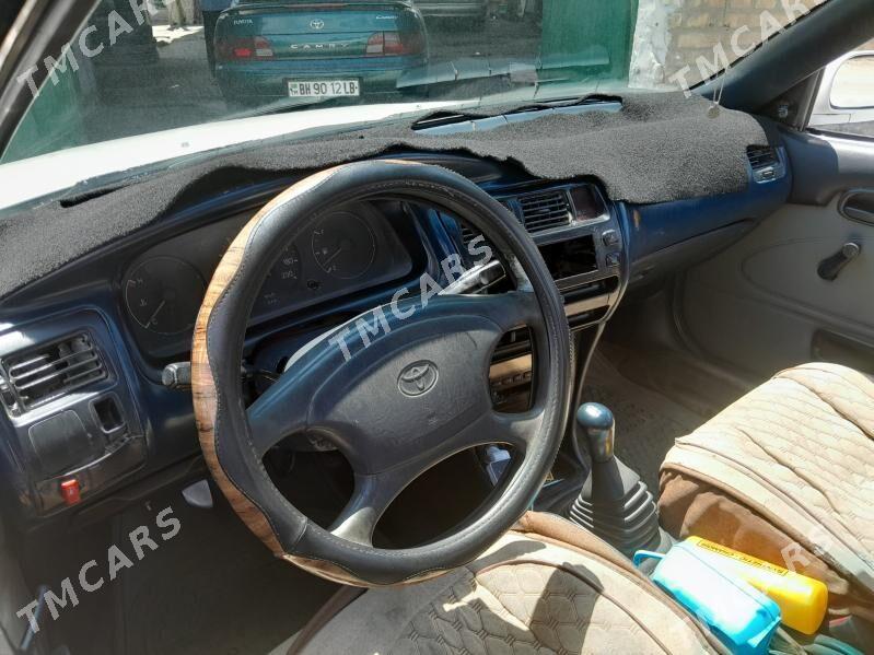 Toyota Corolla 1994 - 40 000 TMT - Туркменабат - img 2