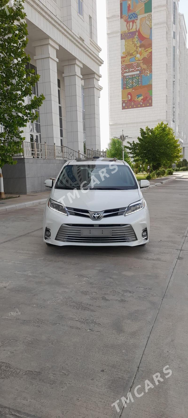 Toyota Sienna 2017 - 519 000 TMT - Ашхабад - img 3