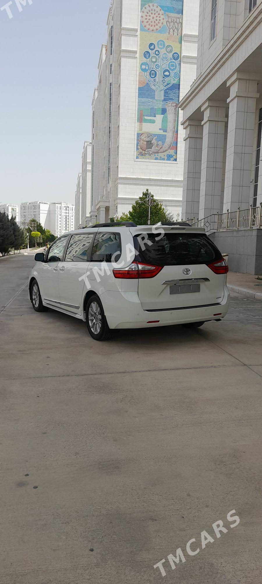Toyota Sienna 2017 - 519 000 TMT - Ашхабад - img 6