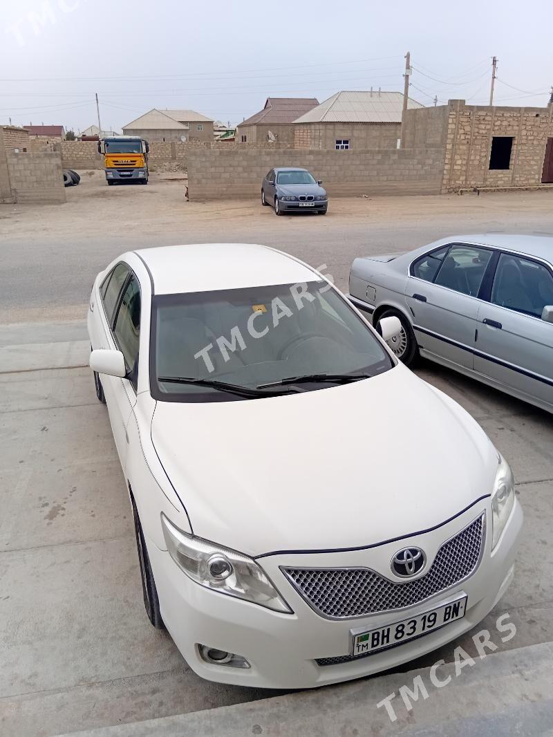 Toyota Camry 2008 - 125 000 TMT - Гумдаг - img 4