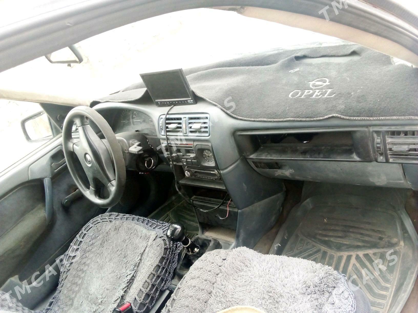 Opel Vectra 1991 - 30 000 TMT - Türkmenbaşy - img 3