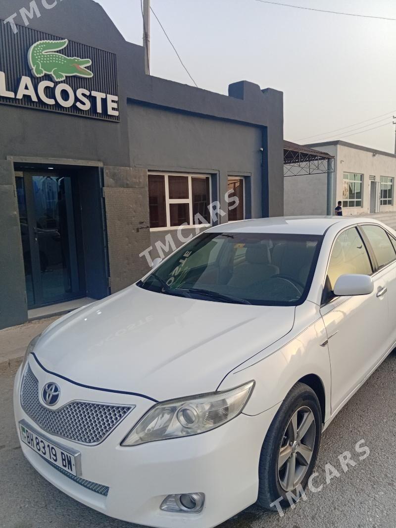 Toyota Camry 2008 - 125 000 TMT - Гумдаг - img 5