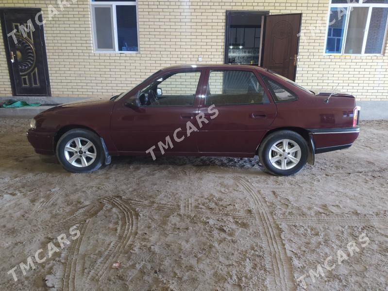 Opel Vectra 1991 - 26 000 TMT - Farap - img 6