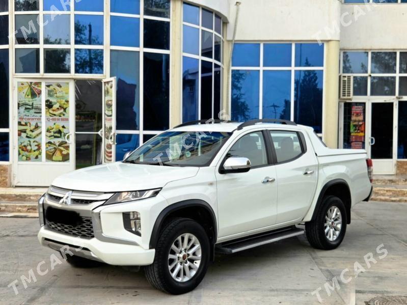 Mitsubishi L200 2020 - 300 000 TMT - Balkanabat - img 7