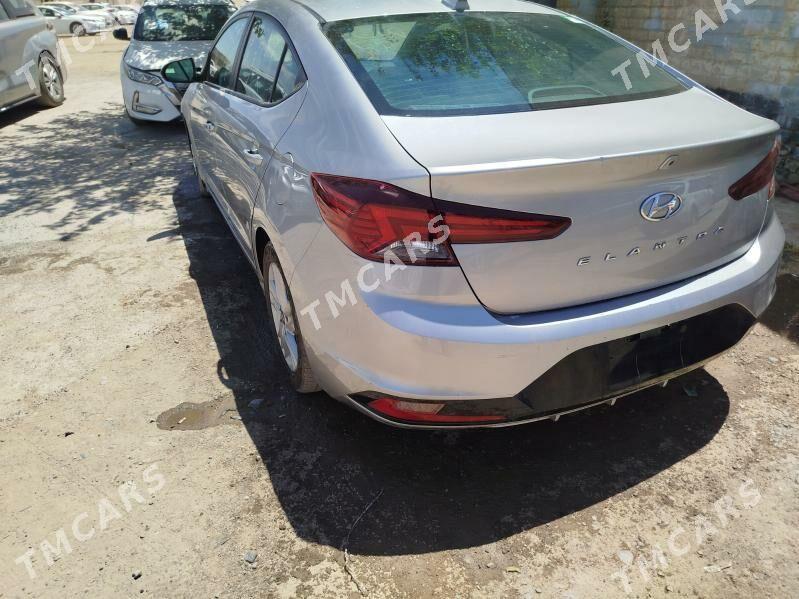 Hyundai Elantra 2020 - 180 300 TMT - Мары - img 3