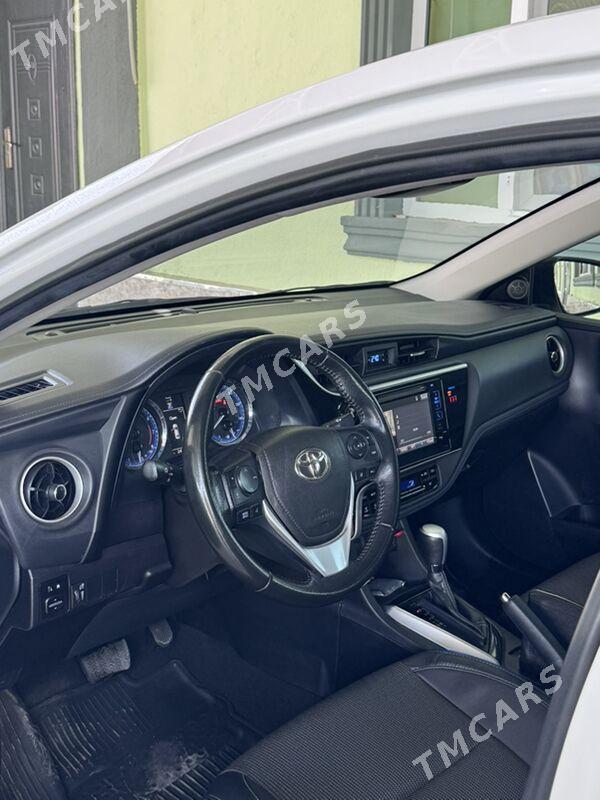 Toyota Corolla 2018 - 238 000 TMT - Ашхабад - img 9