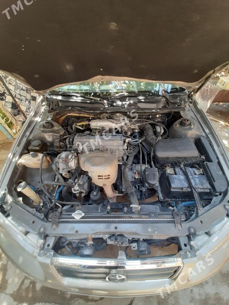 Toyota Camry 2000 - 130 000 TMT - Türkmenabat - img 6