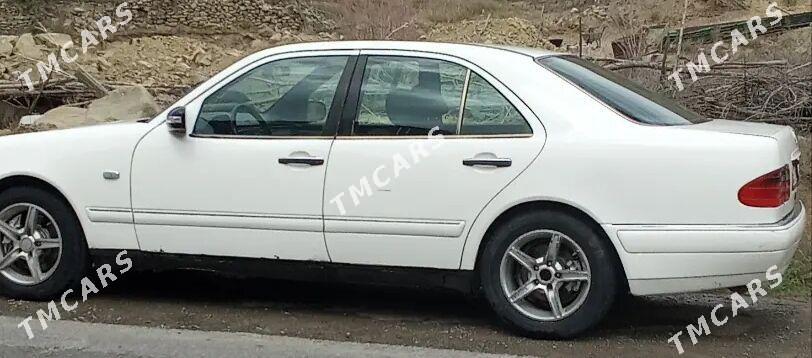 Mercedes-Benz 190E 1996 - 70 000 TMT - Bäherden - img 2