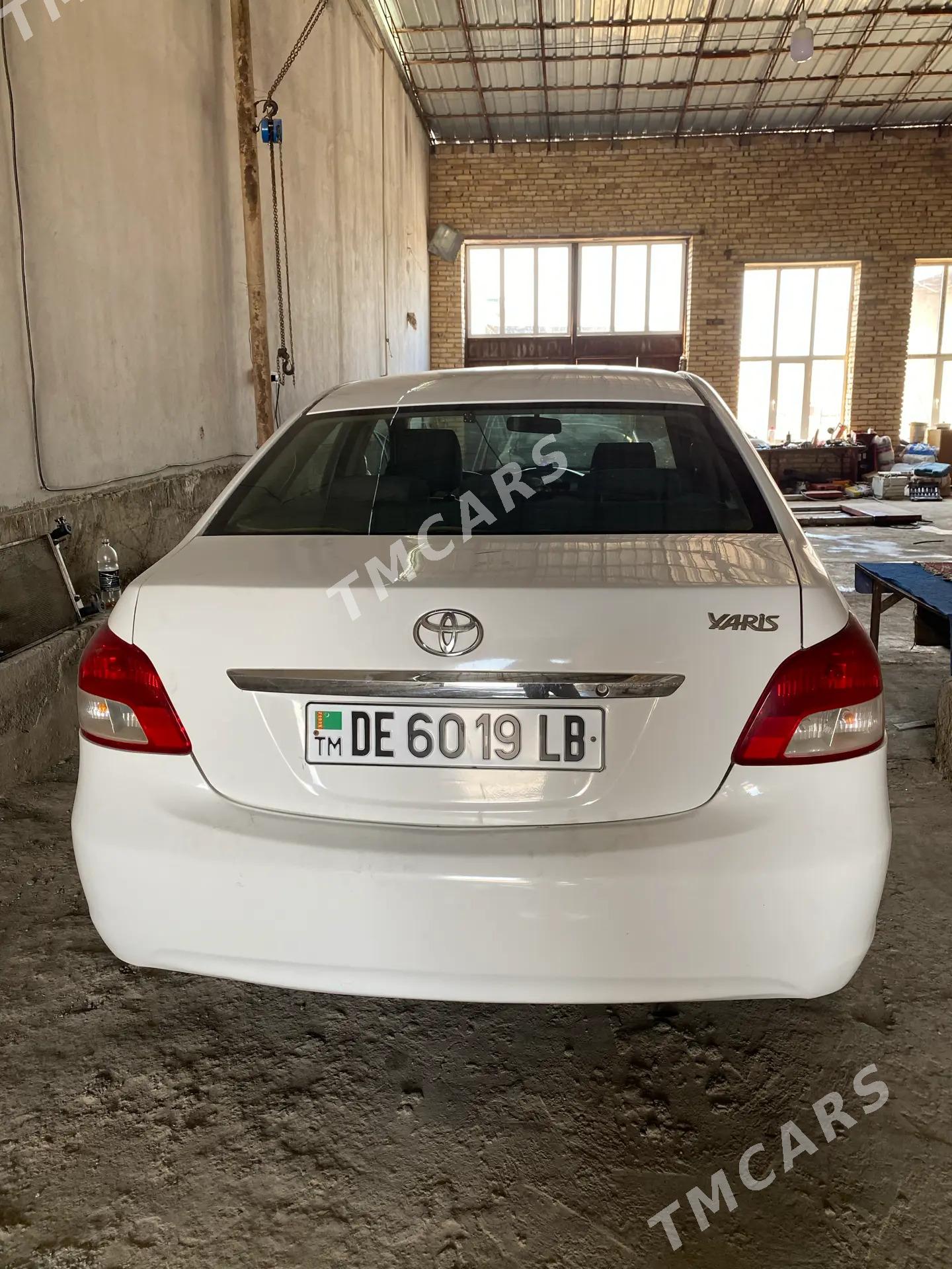 Toyota Yaris 2006 - 85 000 TMT - Türkmenabat - img 3