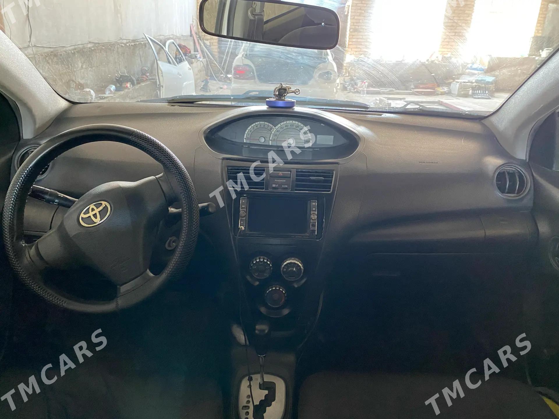 Toyota Yaris 2006 - 85 000 TMT - Türkmenabat - img 4
