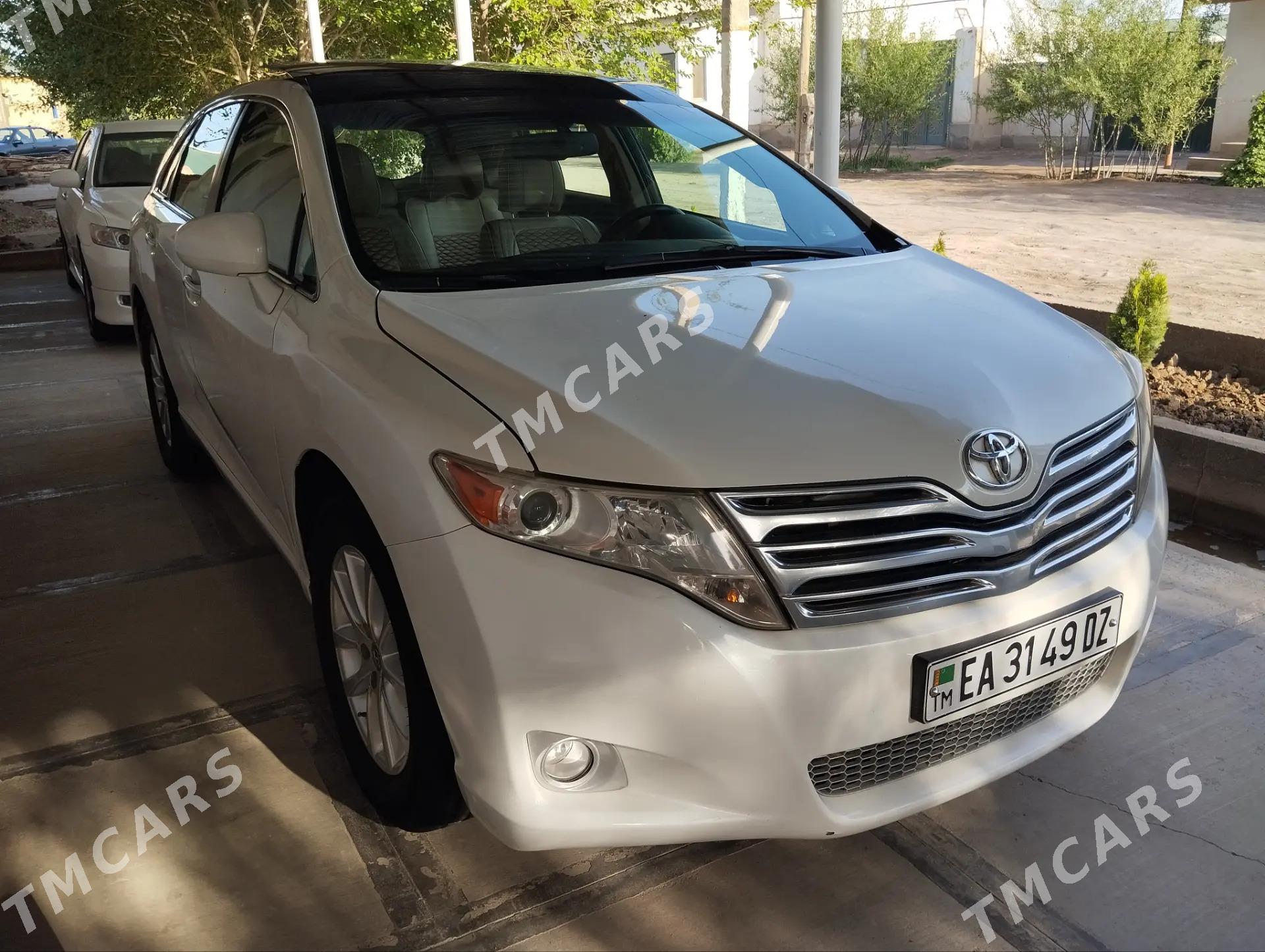 Toyota Venza 2010 - 200 000 TMT - Köneürgenç - img 3