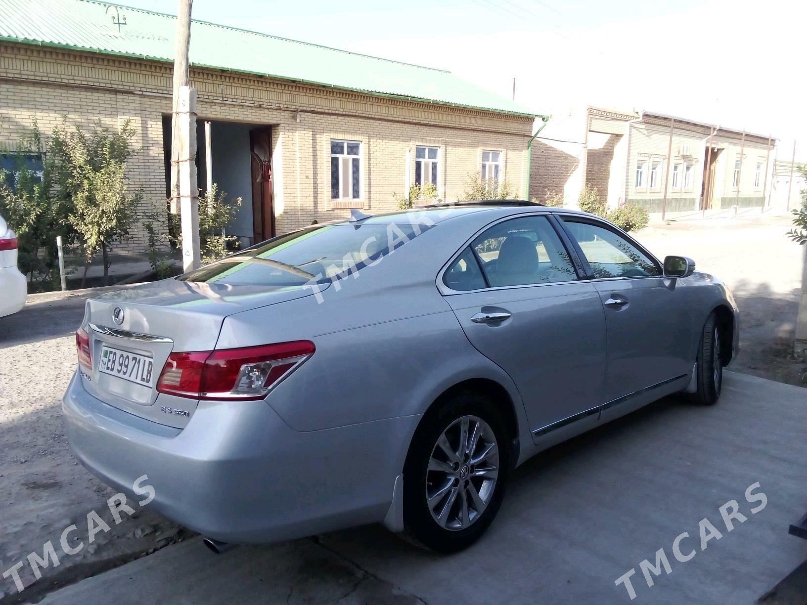 Lexus ES 350 2012 - 200 000 TMT - Дянев - img 2