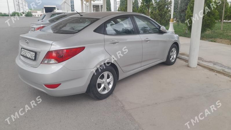 Hyundai Accent 2013 - 160 000 TMT - Aşgabat - img 3