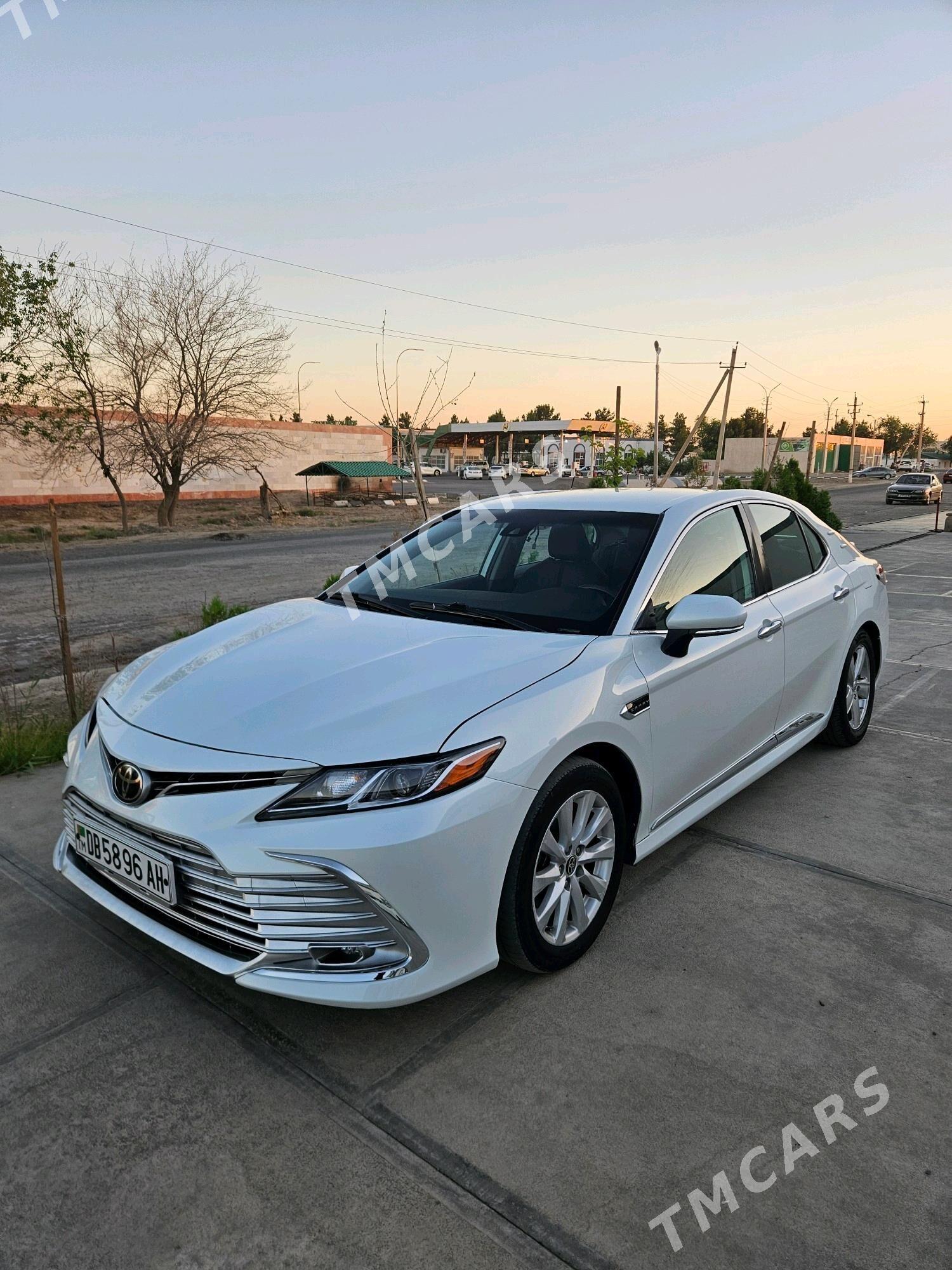 Toyota Camry 2020 - 260 000 TMT - Aşgabat - img 6