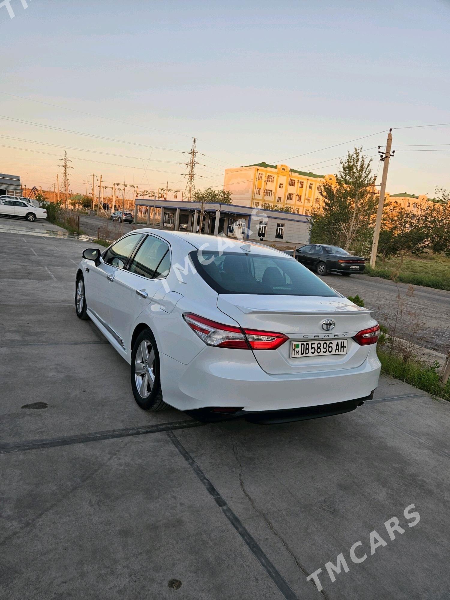 Toyota Camry 2020 - 260 000 TMT - Aşgabat - img 5
