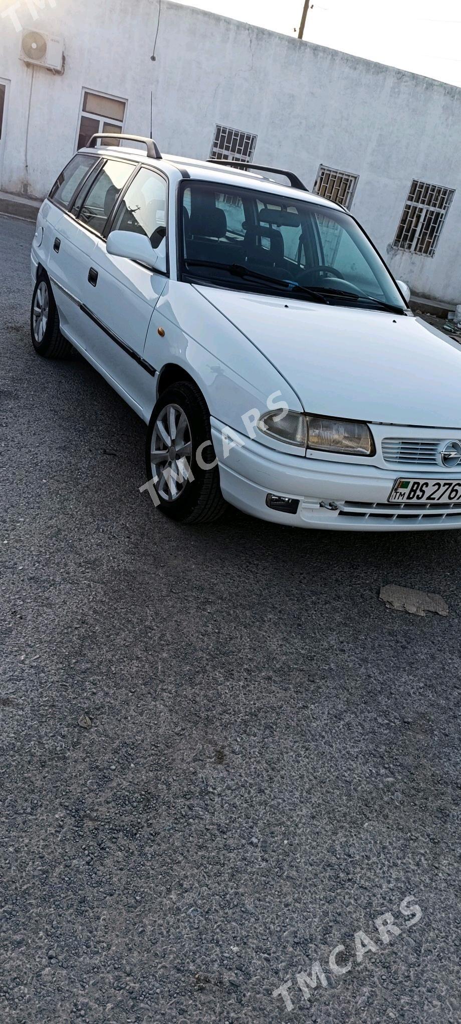Opel Astra 1997 - 45 000 TMT - Бахарден - img 3