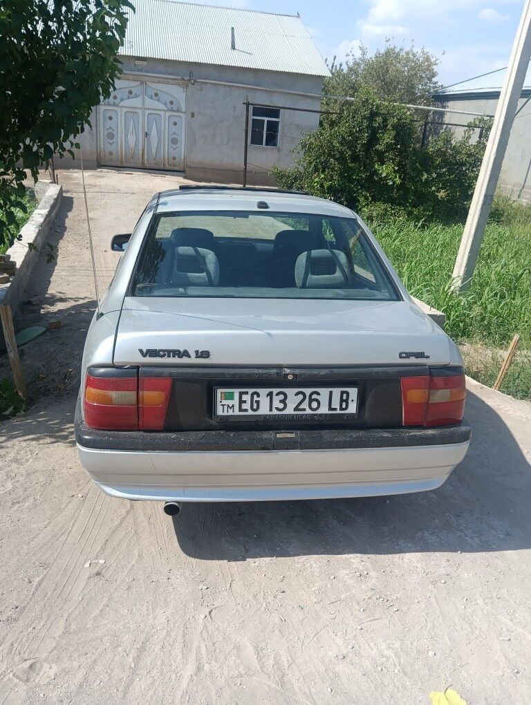 Opel Vectra 1992 - 35 000 TMT - Farap - img 4
