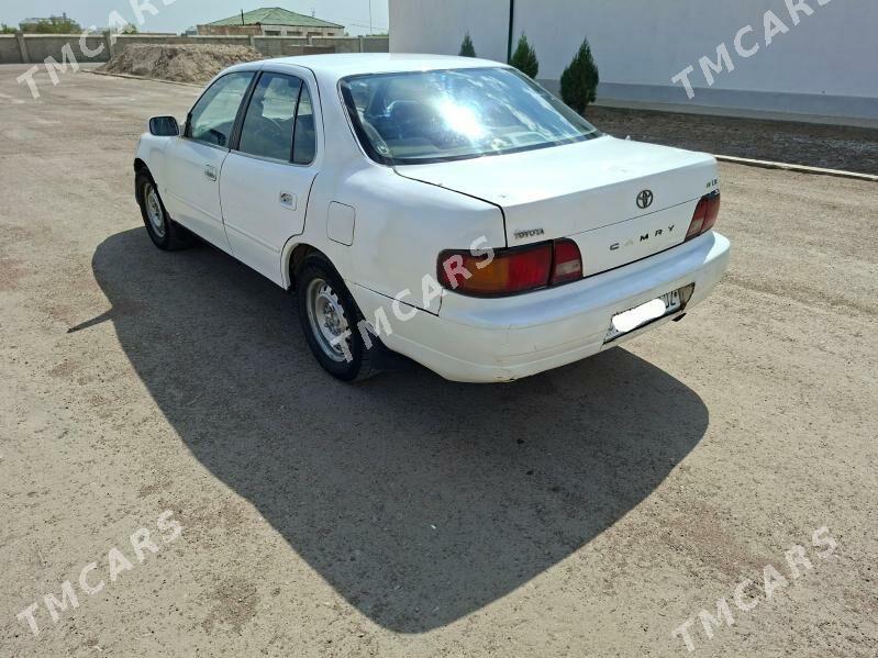 Toyota Camry 1994 - 65 000 TMT - етр. Туркменбаши - img 4