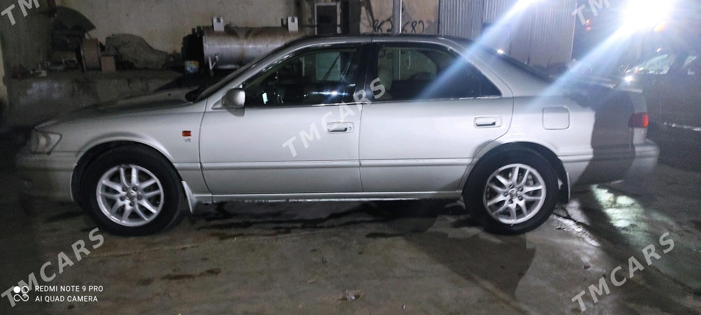 Toyota Camry 1999 - 120 000 TMT - Теджен - img 2