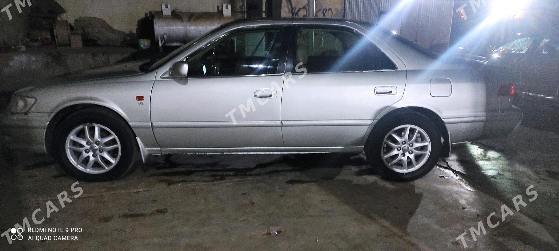 Toyota Camry 1999 - 120 000 TMT - Теджен - img 3