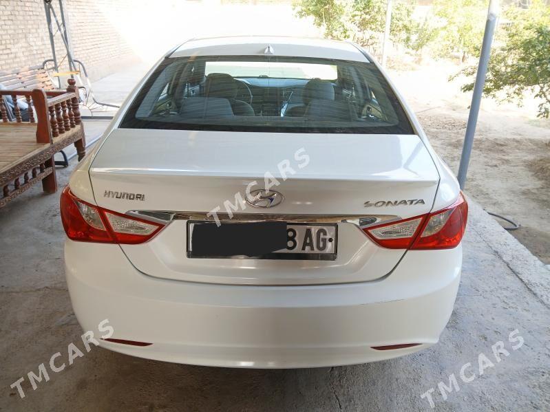 Hyundai Sonata 2010 - 155 000 TMT - Ашхабад - img 4