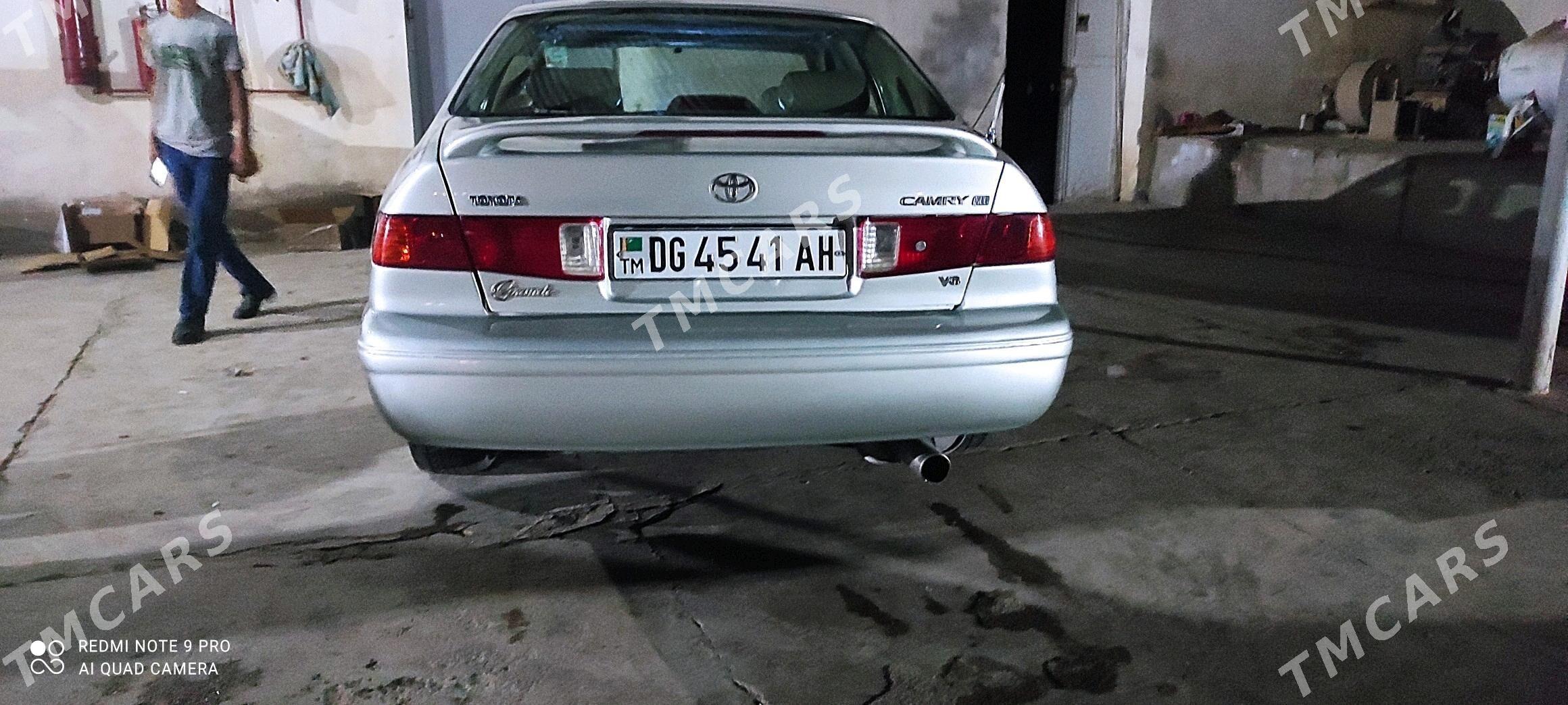 Toyota Camry 1999 - 120 000 TMT - Теджен - img 4
