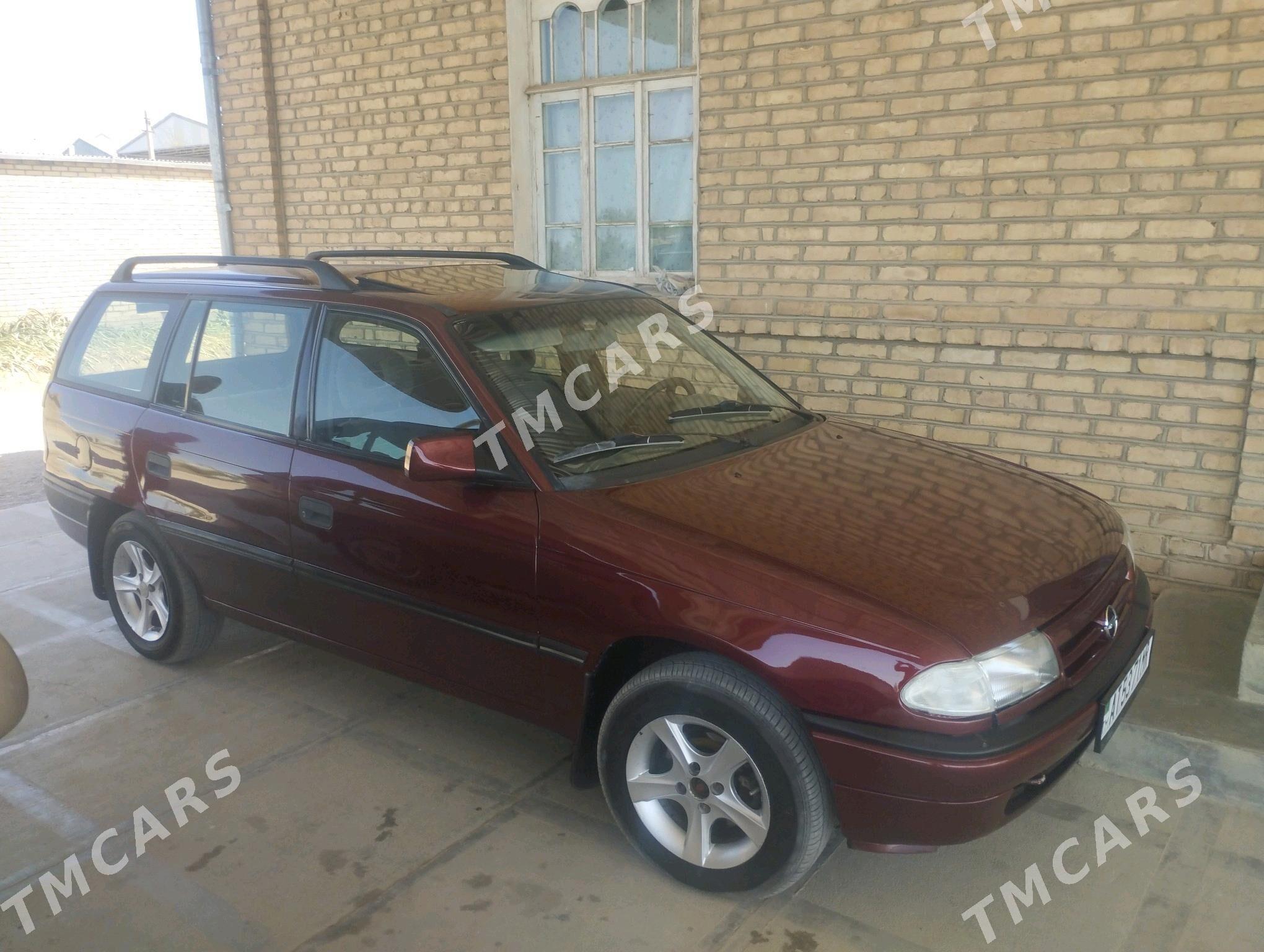 Opel Astra 1992 - 35 000 TMT - Мары - img 3