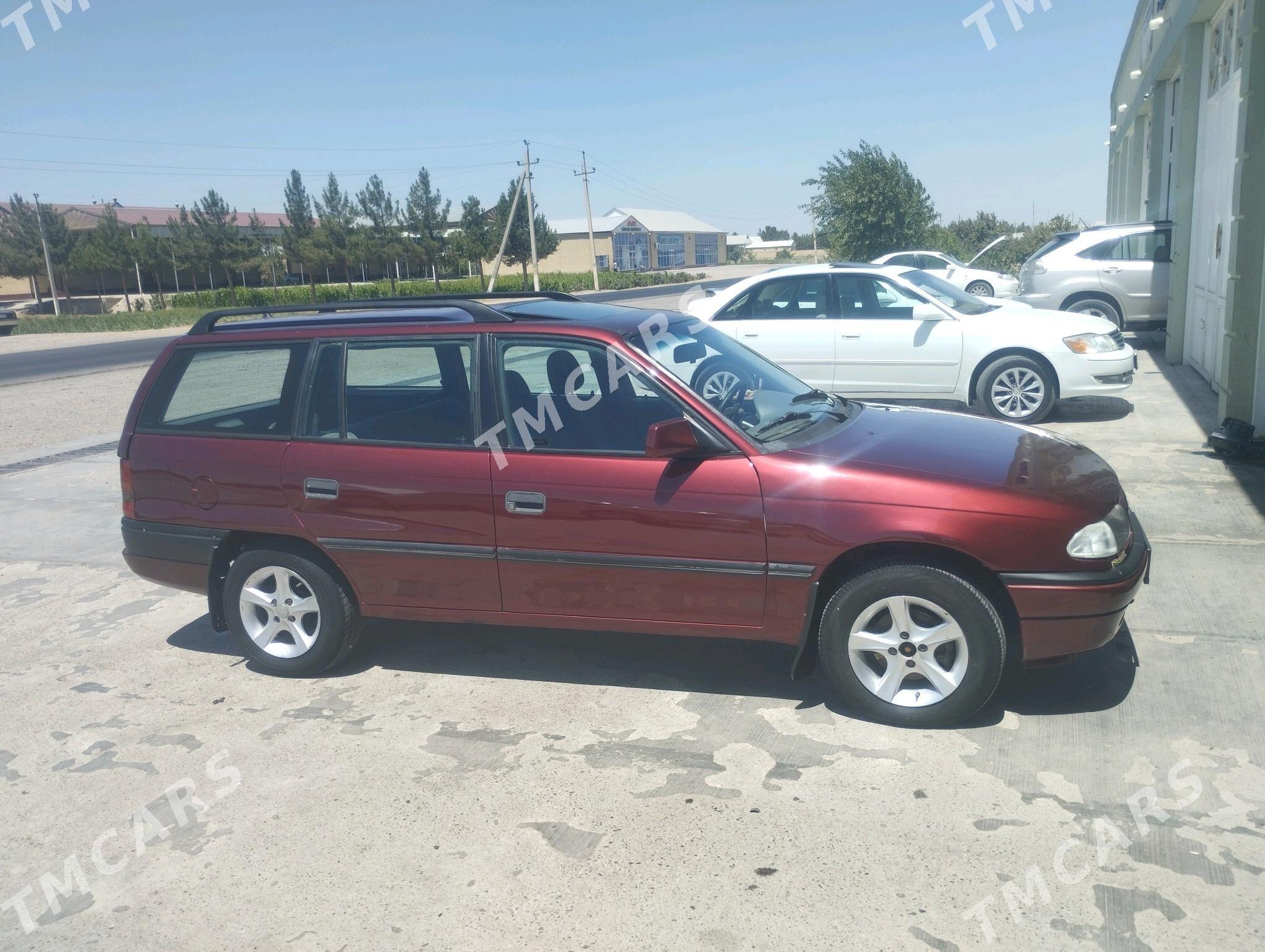 Opel Astra 1992 - 35 000 TMT - Мары - img 4