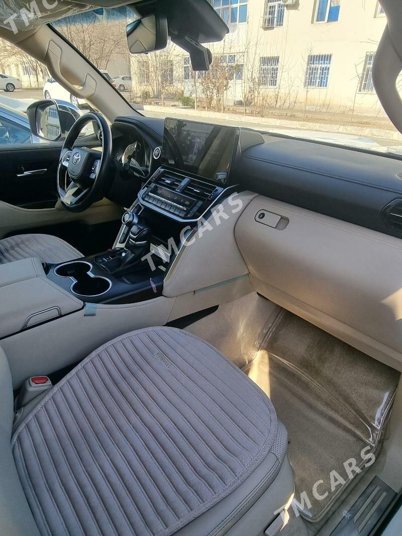 Toyota Land Cruiser 2023 - 1 647 750 TMT - 4 мкр - img 10