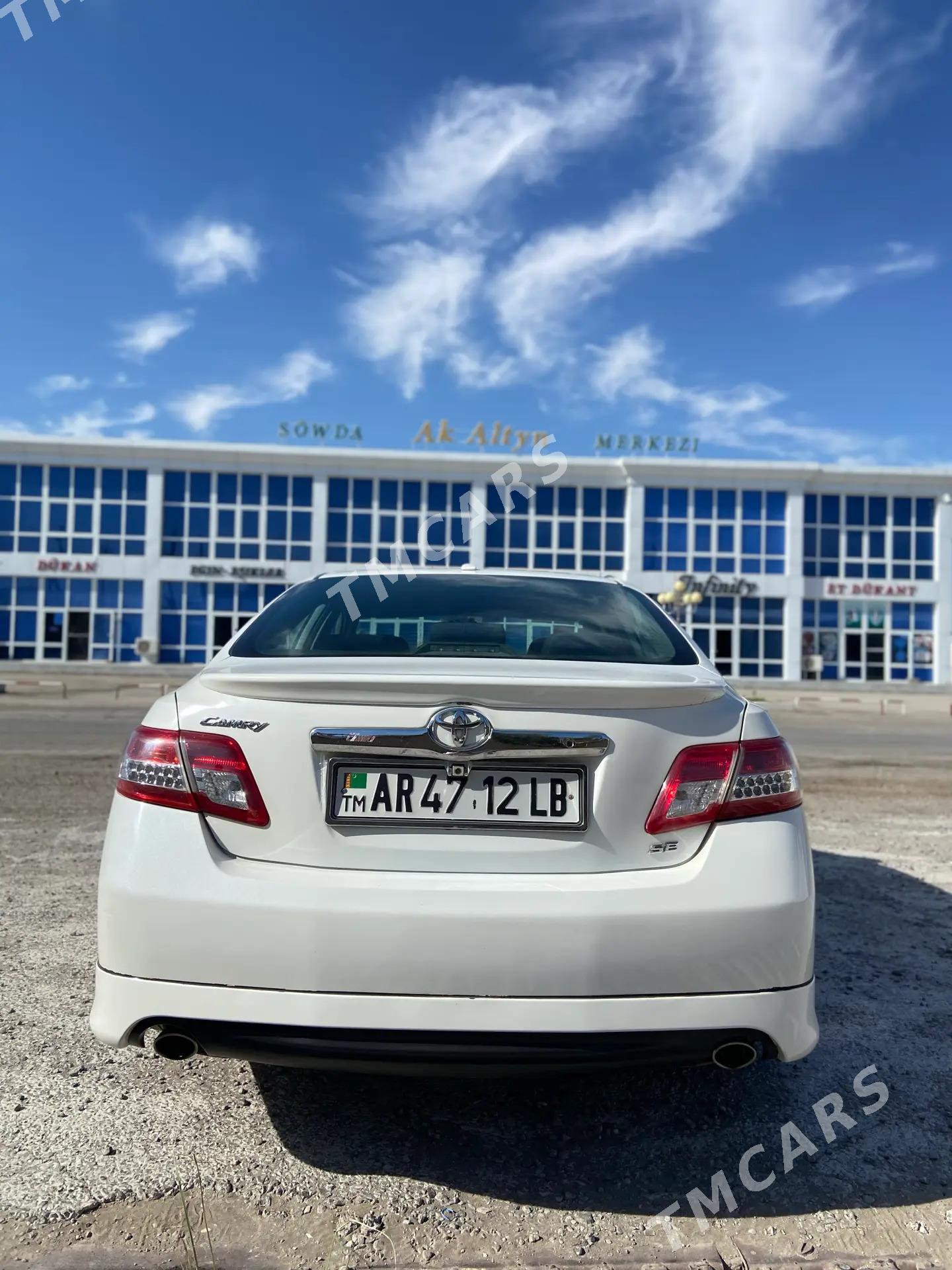 Toyota Camry 2010 - 195 000 TMT - Туркменабат - img 2