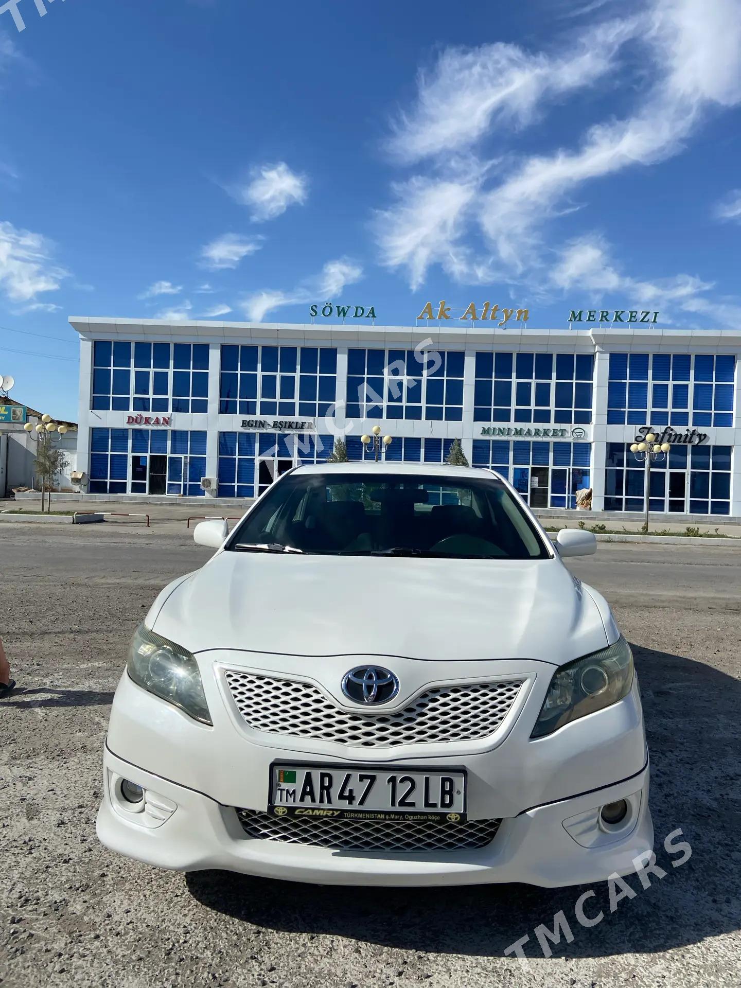 Toyota Camry 2010 - 195 000 TMT - Туркменабат - img 4
