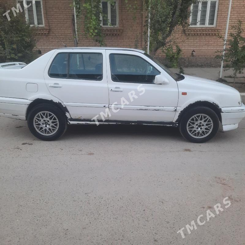 Volkswagen Golf III 1995 - 20 000 TMT - Туркменабат - img 2