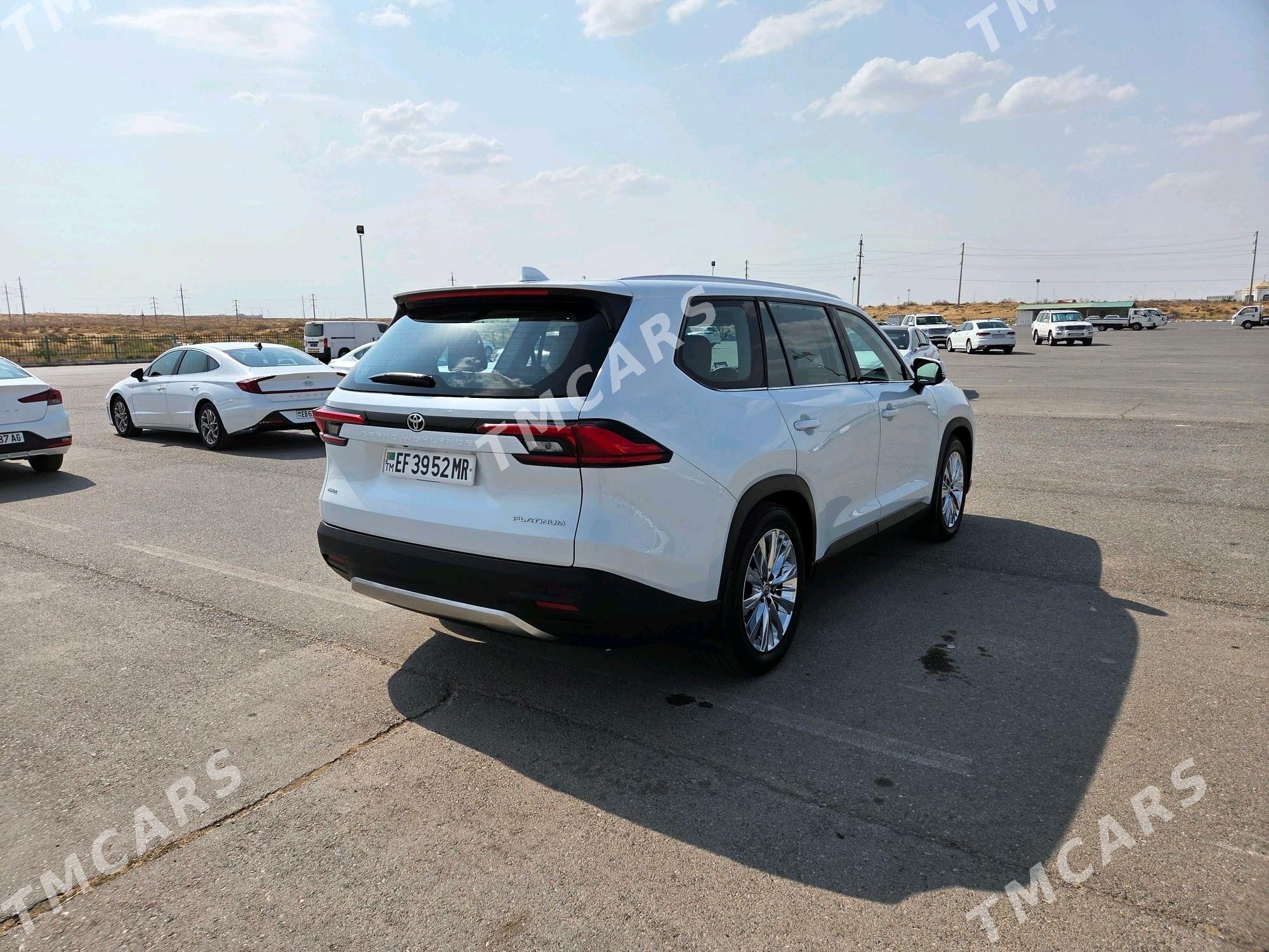 Toyota Grand Highlander 2023 - 900 000 TMT - Ашхабад - img 4